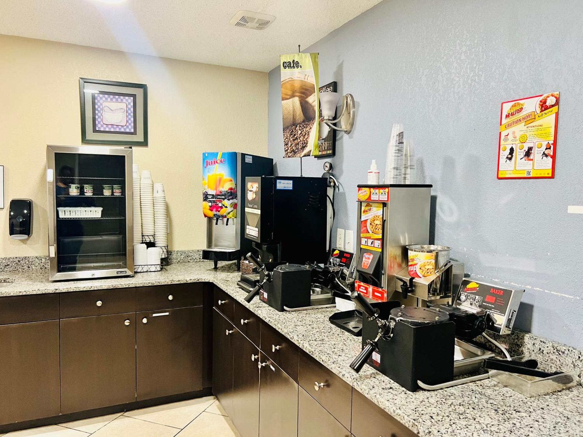 Microtel - Lexington North